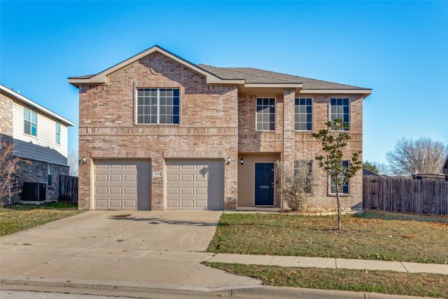10628 Winding Passage Way, Fort Worth, TX 76131