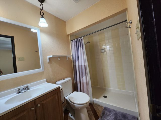 7508 Red Willow Road, Fort Worth, TX 76133