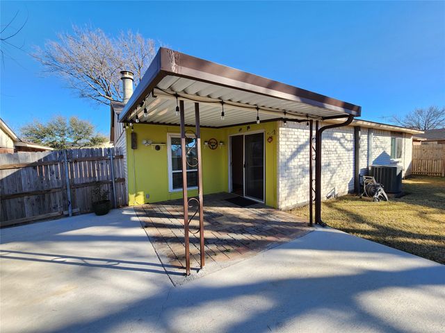 7508 Red Willow Road, Fort Worth, TX 76133