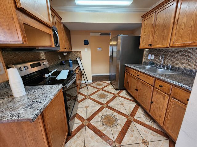 7508 Red Willow Road, Fort Worth, TX 76133