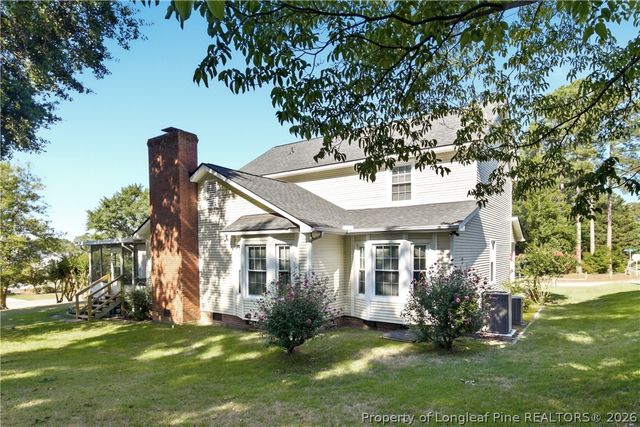 2432 LULL WATER Drive, Fayetteville, NC 28306