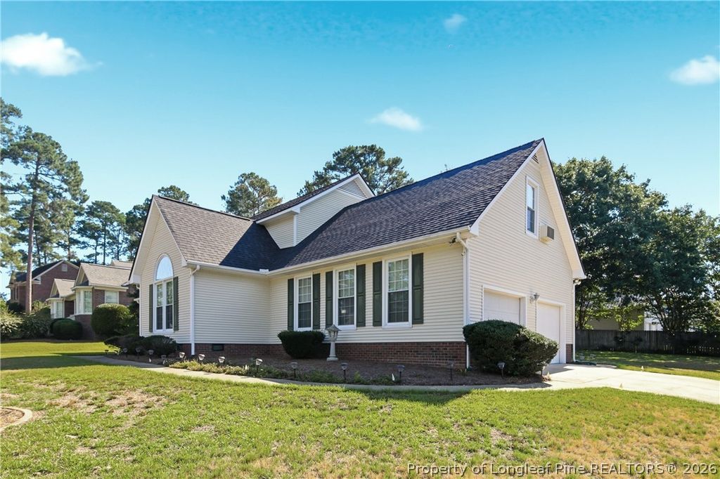 2432 LULL WATER Drive, Fayetteville, NC 28306 — photo 2