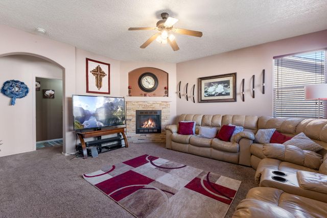 1229 Sidewinder Road NE, Rio Rancho, NM 87144