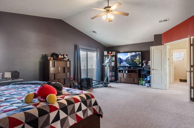 1229 Sidewinder Road NE, Rio Rancho, NM 87144