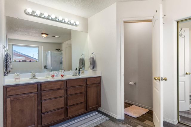 1229 Sidewinder Road NE, Rio Rancho, NM 87144