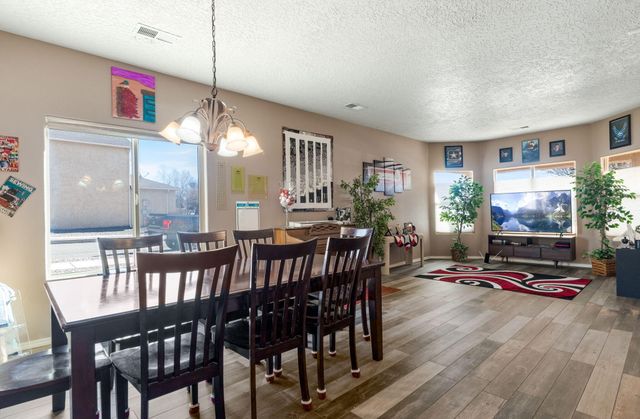 1229 Sidewinder Road NE, Rio Rancho, NM 87144