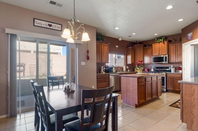 1229 Sidewinder Road NE, Rio Rancho, NM 87144