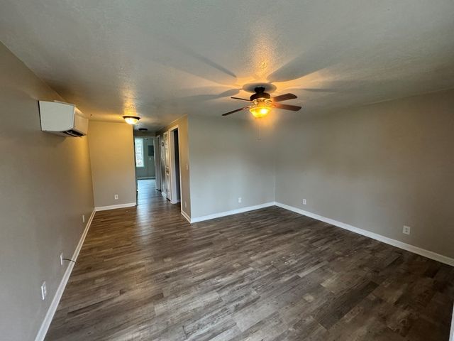 259 High St, Doyle, TN 38559