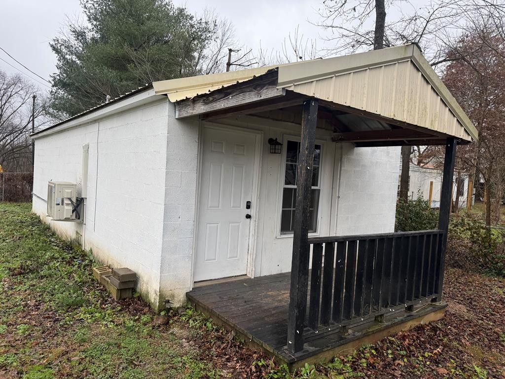 259 High St, Doyle, TN 38559