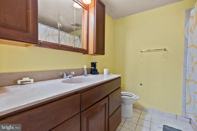 112 WILLIAMSBURG WAY, Mount Laurel, NJ 08054