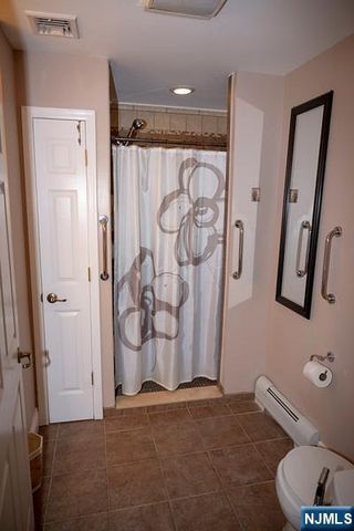 51 Rutherford Place, Montvale, NJ 07645