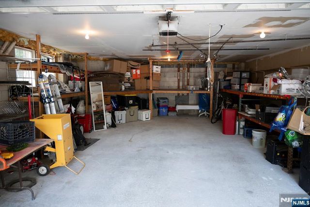 51 Rutherford Place, Montvale, NJ 07645