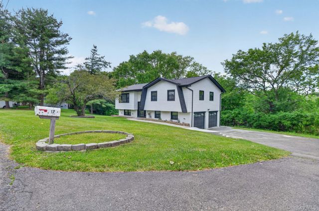 17 Janice Drive, Middletown, NY 10941