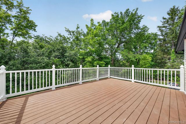 17 Janice Drive, Middletown, NY 10941