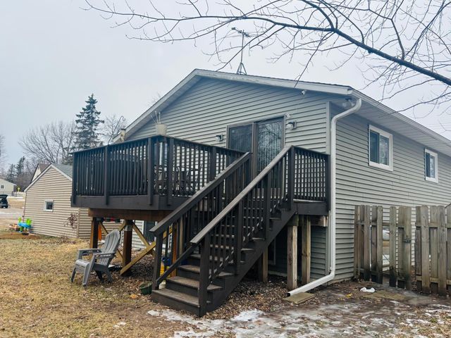 907 Pine Street, Hastings, MN 55033