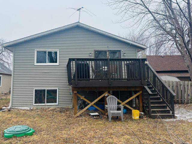 907 Pine Street, Hastings, MN 55033