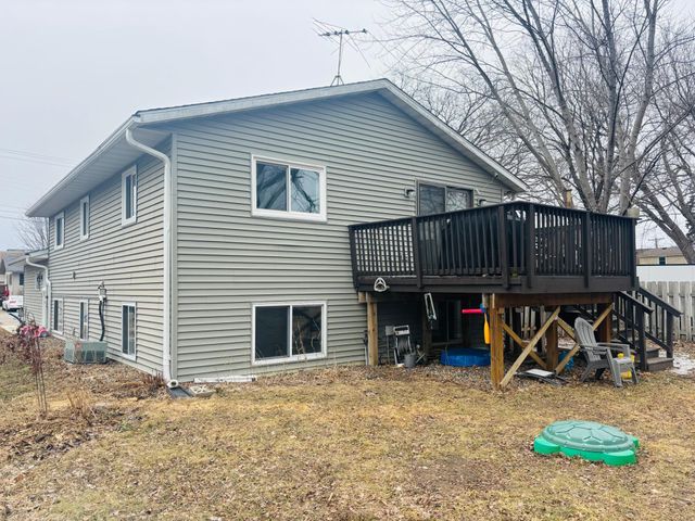 907 Pine Street, Hastings, MN 55033