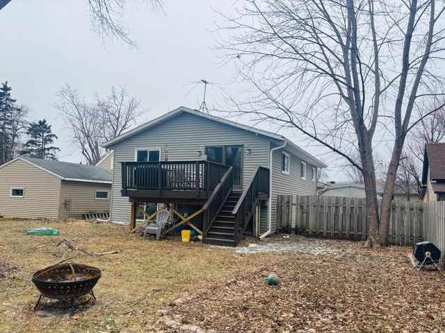 907 Pine Street, Hastings, MN 55033