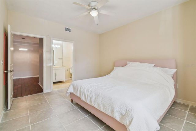 17108 CARRINGTON PARK DRIVE 701, Tampa, FL 33647
