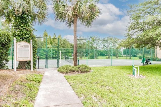 17108 CARRINGTON PARK DRIVE 701, Tampa, FL 33647