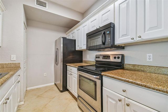 17108 CARRINGTON PARK DRIVE 701, Tampa, FL 33647