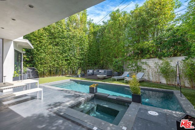 6610 Maryland Drive, Los Angeles, CA 90048