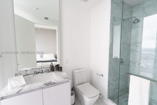 16901 Collins Ave 4201, Sunny Isles Beach, FL 33160