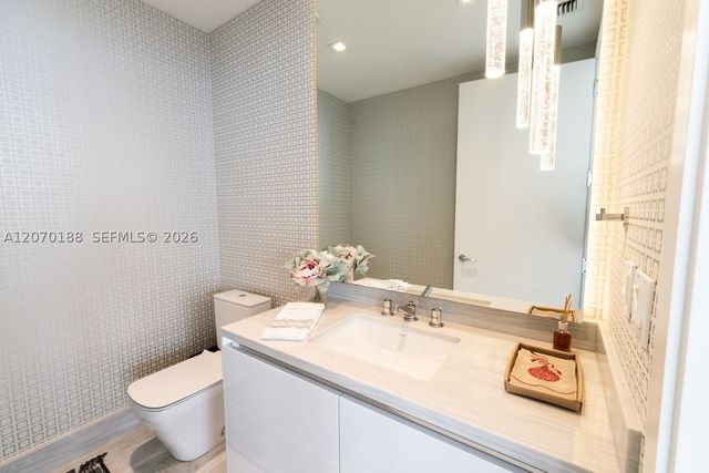 16901 Collins Ave 4201, Sunny Isles Beach, FL 33160