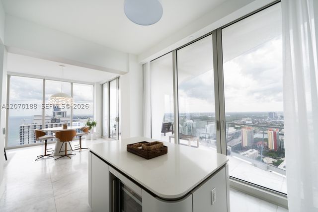 16901 Collins Ave 4201, Sunny Isles Beach, FL 33160