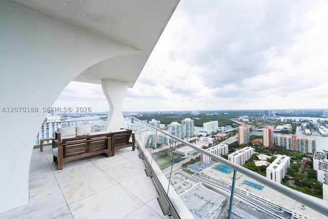 16901 Collins Ave 4201, Sunny Isles Beach, FL 33160
