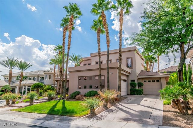 10005 Bow Ridge Court, Las Vegas, NV 89145