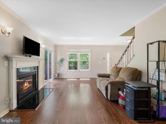 33 PEPPER TREE CT, Warrenton, VA 20186
