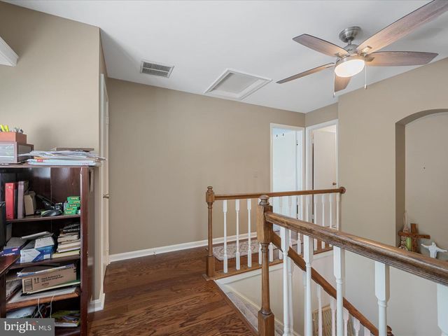 33 PEPPER TREE CT, Warrenton, VA 20186