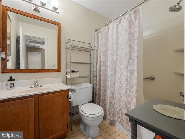 33 PEPPER TREE CT, Warrenton, VA 20186
