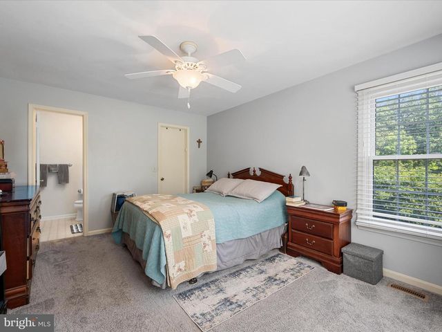 33 PEPPER TREE CT, Warrenton, VA 20186