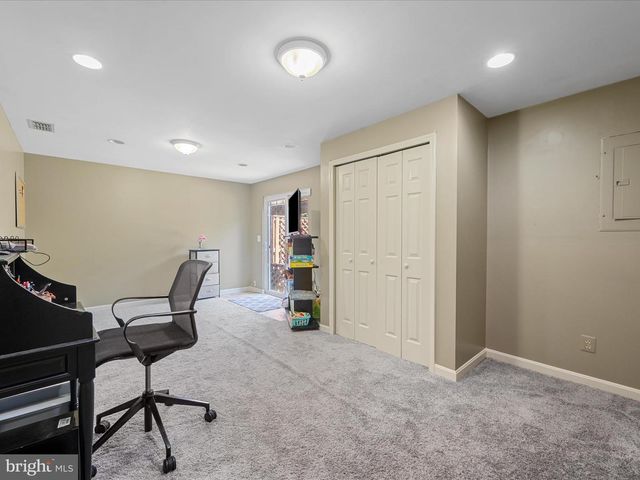 33 PEPPER TREE CT, Warrenton, VA 20186