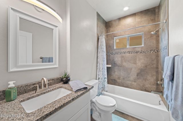 173 E Stone Court, Tucson, AZ 85705