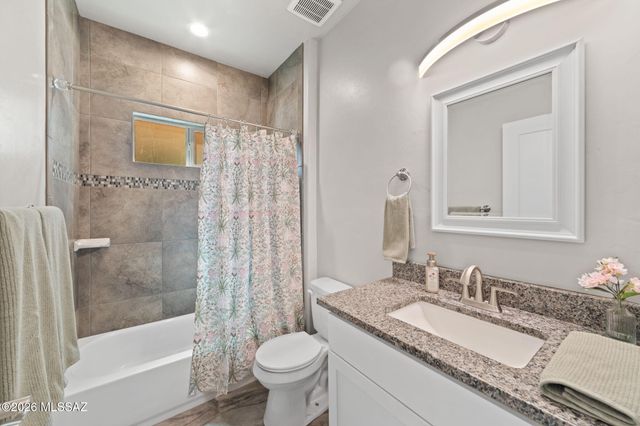 173 E Stone Court, Tucson, AZ 85705