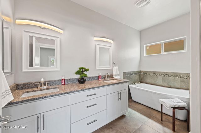 173 E Stone Court, Tucson, AZ 85705