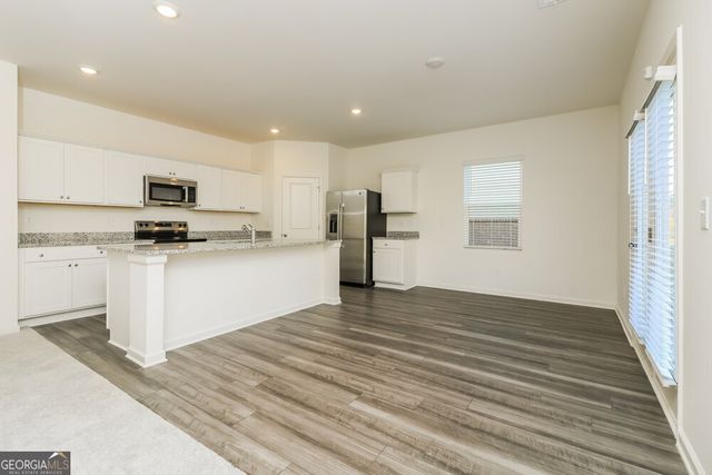 7615 Saffron Avenue, Covington, GA 30014