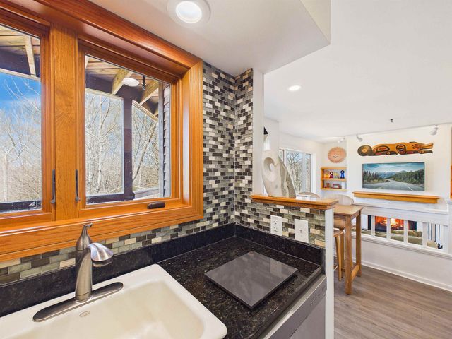 182 High Ridge Road I02, Killington, VT 05751