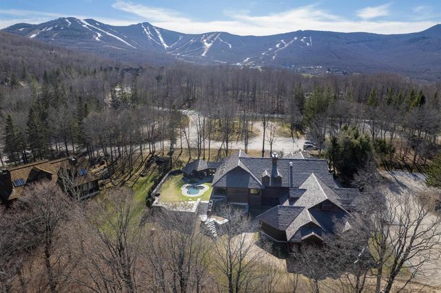 182 High Ridge Road I02, Killington, VT 05751