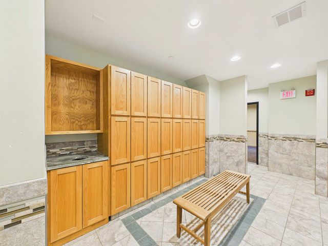 182 High Ridge Road I02, Killington, VT 05751