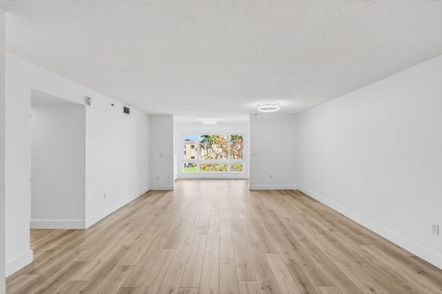 5749 Gemstone Court 406, Boynton Beach, FL 33437