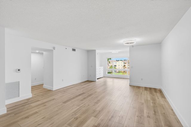 5749 Gemstone Court 406, Boynton Beach, FL 33437