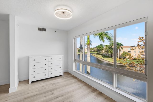 5749 Gemstone Court 406, Boynton Beach, FL 33437