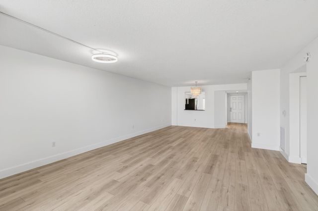 5749 Gemstone Court 406, Boynton Beach, FL 33437