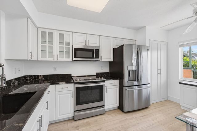 5749 Gemstone Court 406, Boynton Beach, FL 33437