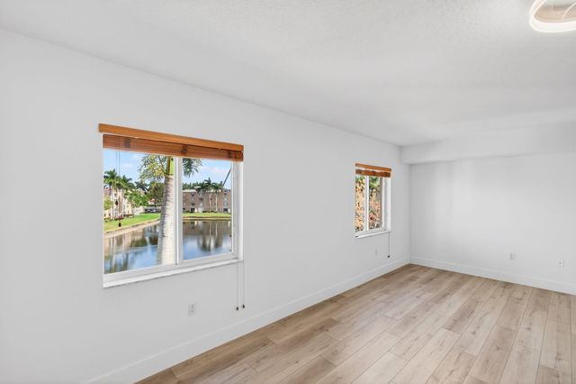 5749 Gemstone Court 406, Boynton Beach, FL 33437