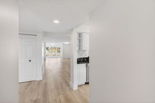 5749 Gemstone Court 406, Boynton Beach, FL 33437